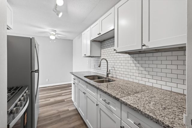 2500 Blaisdell Avenue 206, Minneapolis, MN 55404