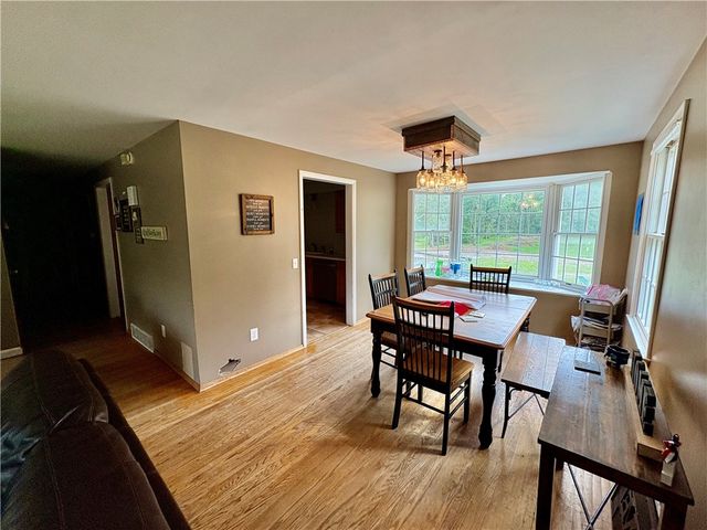 776 Lake Road, Ontario, NY 14519