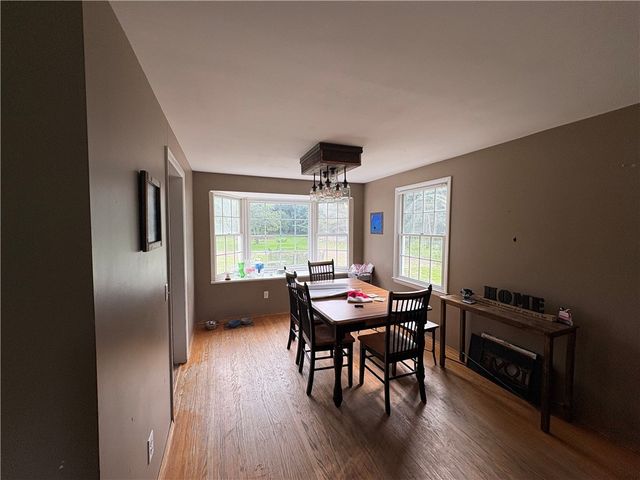 776 Lake Road, Ontario, NY 14519