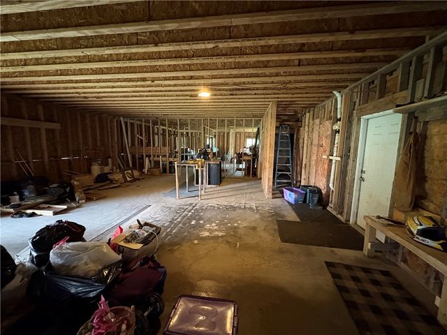 776 Lake Road, Ontario, NY 14519