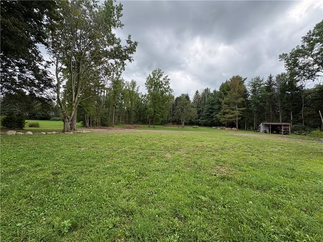 776 Lake Road, Ontario, NY 14519