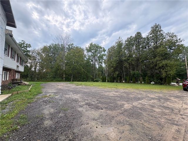 776 Lake Road, Ontario, NY 14519