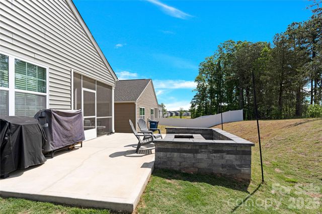 154 Old Home Road, Statesville, NC 28677