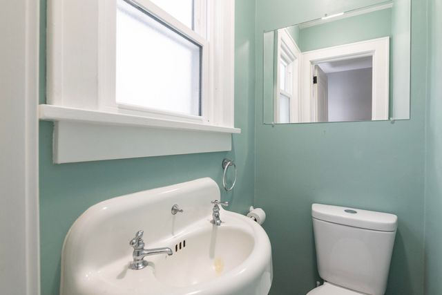 1216 Southern Avenue, Kalamazoo City, MI 49001