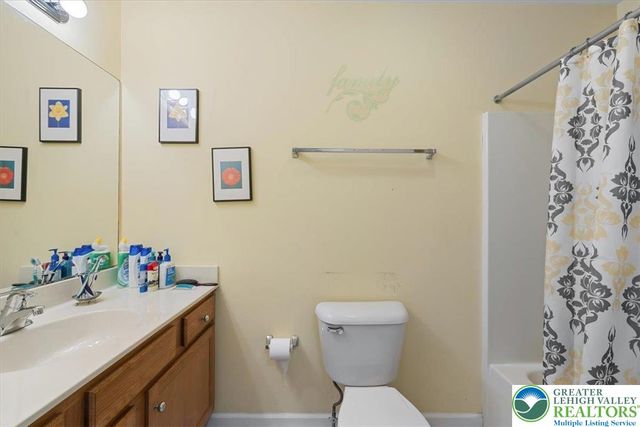 1409 Ravena Street, Bethlehem City, PA 18015