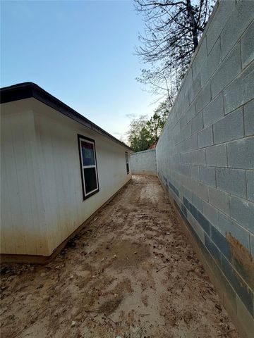 116 Otani CT, Bastrop, TX 78602