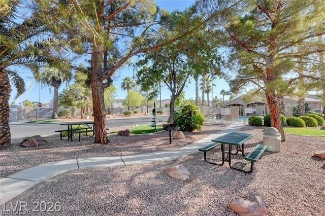 9624 Quick Draw Drive, Las Vegas, NV 89123