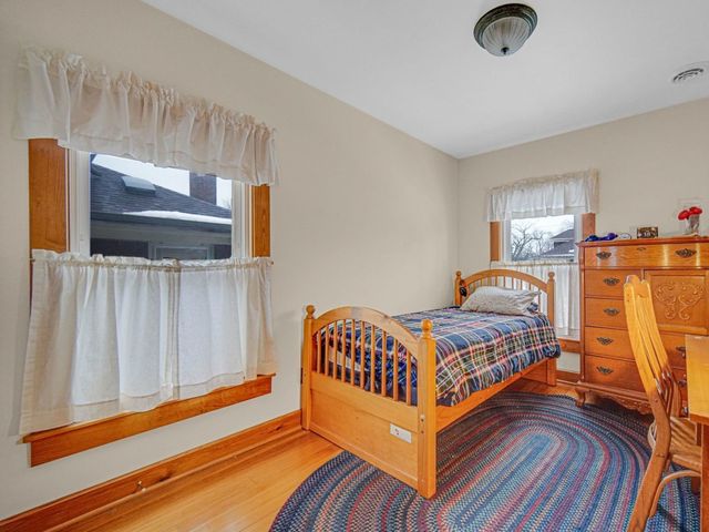 313 N Raynor Avenue, Joliet, IL 60435