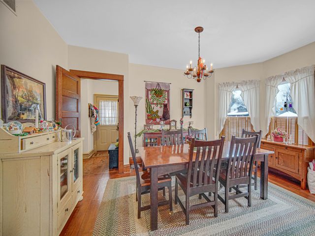 313 N Raynor Avenue, Joliet, IL 60435