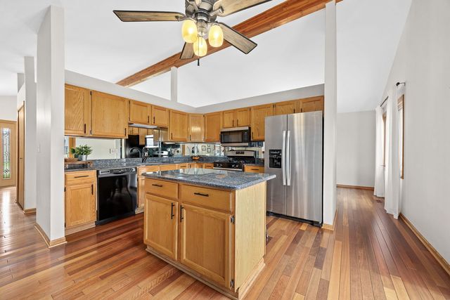 20455 S Grand Prairie Lane, Frankfort, IL 60423