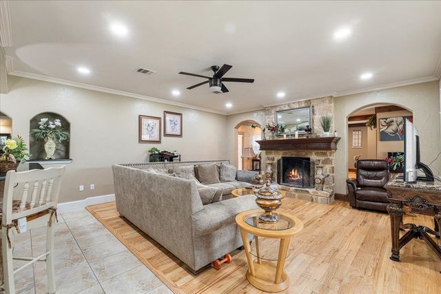 3795 Fm 66, Waxahachie, TX 75167