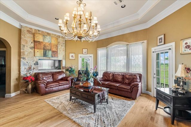 3795 Fm 66, Waxahachie, TX 75167