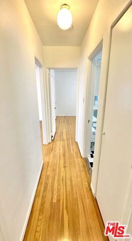 9012 Phyllis Avenue, West Hollywood, CA 90069