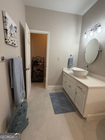 216 Ashford Circle, Lagrange, GA 30240