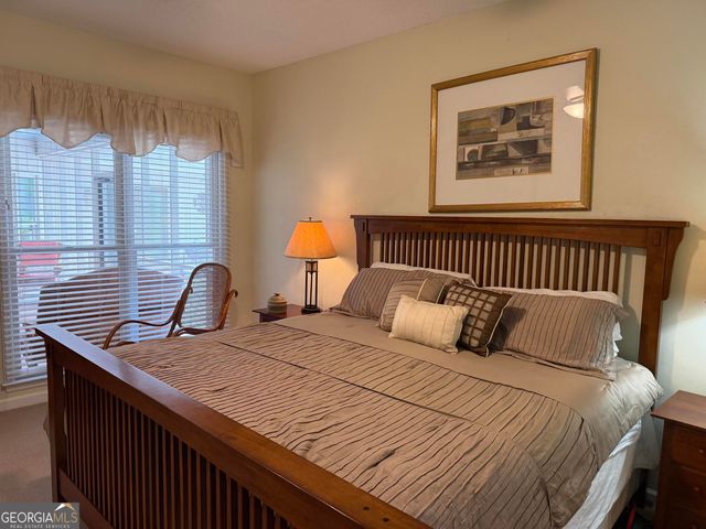 216 Ashford Circle, Lagrange, GA 30240