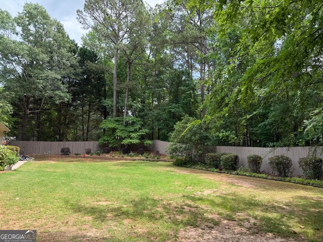 216 Ashford Circle, Lagrange, GA 30240