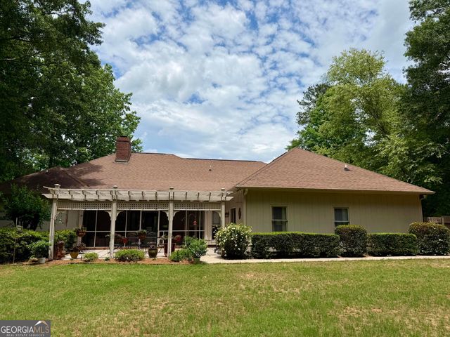 216 Ashford Circle, Lagrange, GA 30240