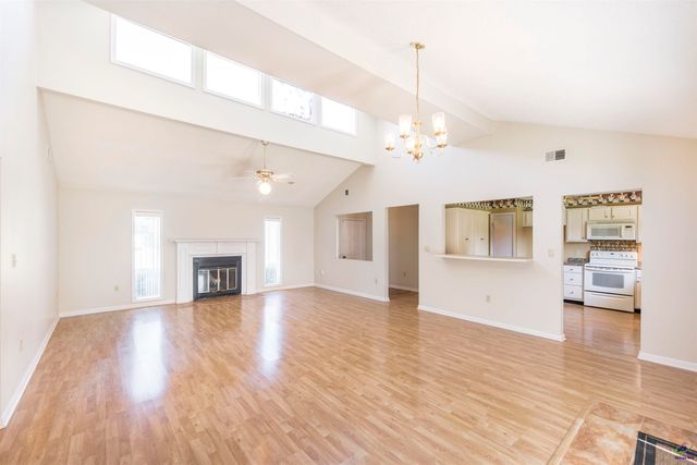 105 Vinewood Court, Bonaire, GA 31005