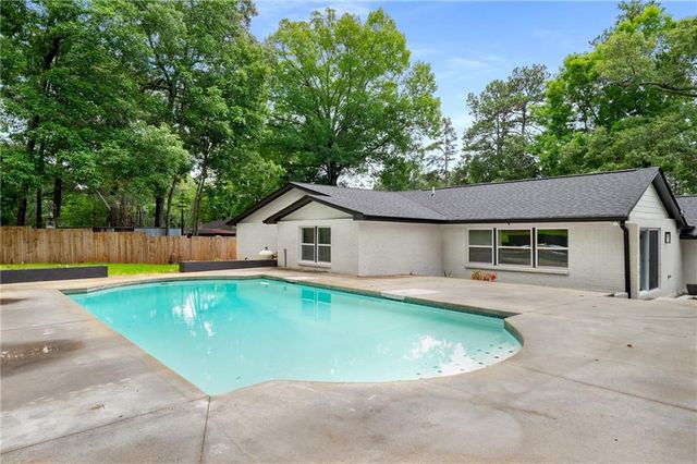 3154 North Druid Hills Road, Decatur, GA 30033