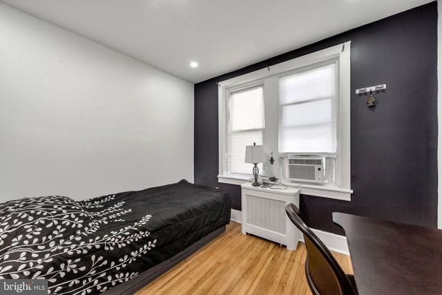 18 ELM AVE, Upper Darby, PA 19082