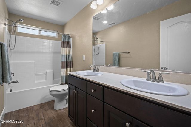 1350 Rocky Bluff Drive, Carson City, NV 89701