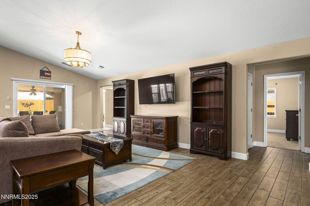 1350 Rocky Bluff Drive, Carson City, NV 89701