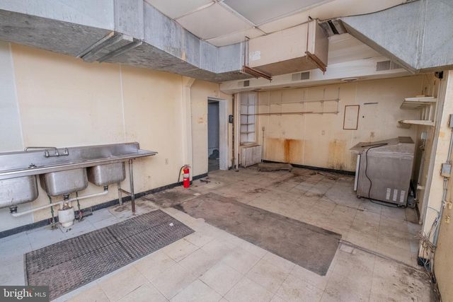 440 COLUMBIA ST, Cumberland, MD 21502