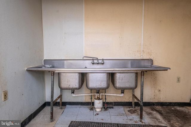 440 COLUMBIA ST, Cumberland, MD 21502