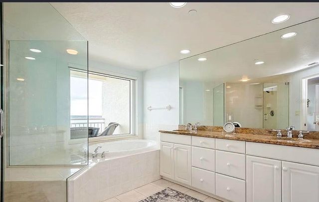 1180 GULF BOULEVARD 806, Clearwater, FL 33767