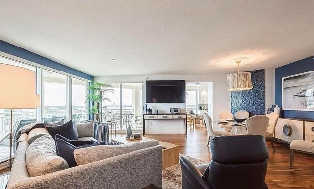 1180 GULF BOULEVARD 806, Clearwater, FL 33767