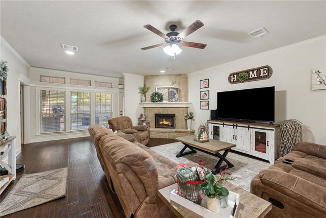 4274 Rock Bend Drive, College Station, TX 77845