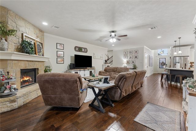 4274 Rock Bend Drive, College Station, TX 77845