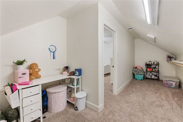 4274 Rock Bend Drive, College Station, TX 77845