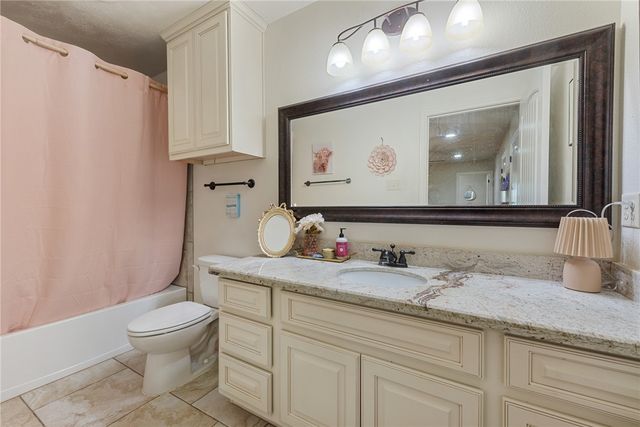 4274 Rock Bend Drive, College Station, TX 77845