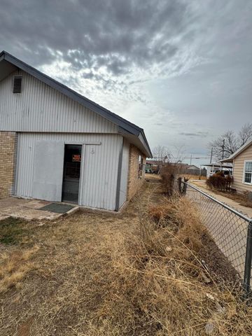 3014 E Main Street, Lubbock, TX 79403