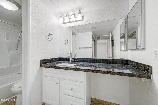 4554 E PARADISE VILLAGE Parkway 156, Phoenix, AZ 85032
