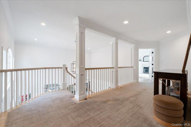 5 Landing Court, Dix Hills, NY 11746