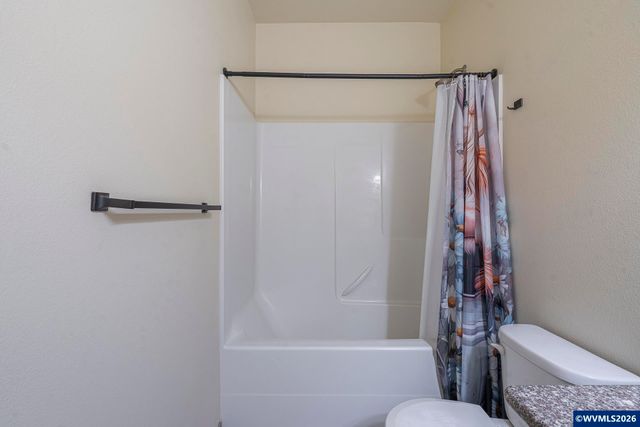 545 Cascade Dr NW, Salem, OR 97304