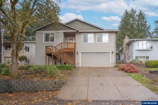 545 Cascade Dr NW, Salem, OR 97304