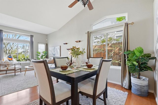 5136 Rosbury Dell Pl, Antelope, CA 95843