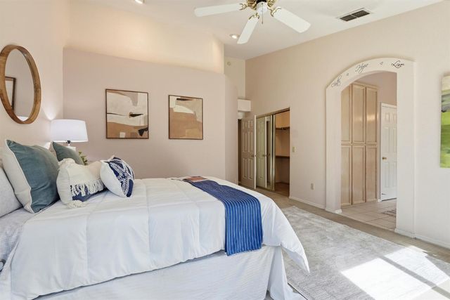 5136 Rosbury Dell Pl, Antelope, CA 95843