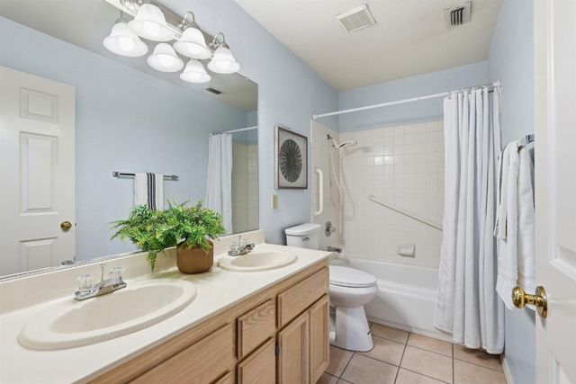 5136 Rosbury Dell Pl, Antelope, CA 95843