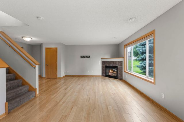 1685 Philipp Way, Shakopee, MN 55379