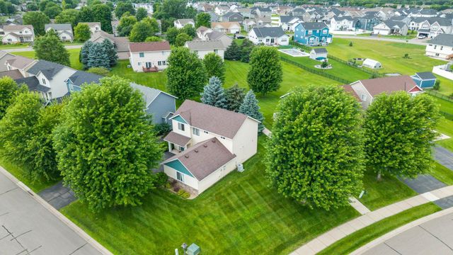 1685 Philipp Way, Shakopee, MN 55379