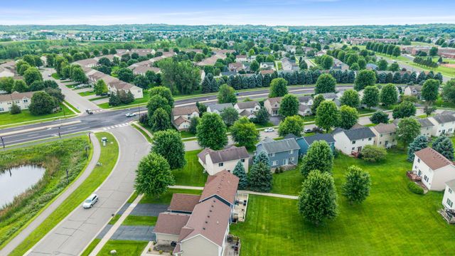 1685 Philipp Way, Shakopee, MN 55379