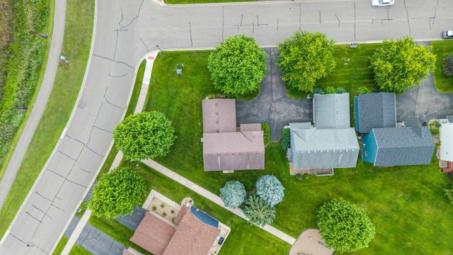 1685 Philipp Way, Shakopee, MN 55379