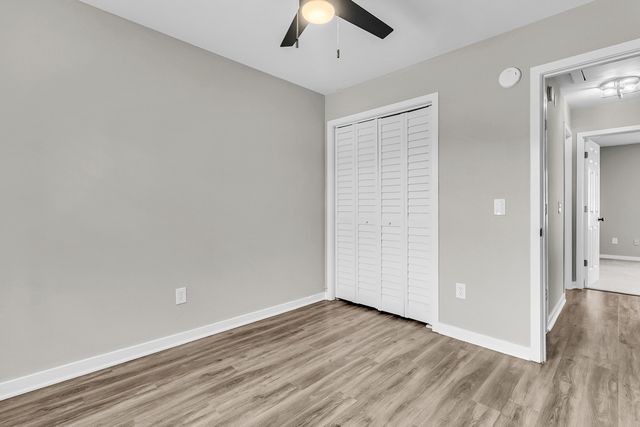 5737 Dewsbury Lane, North Charleston, SC 29418