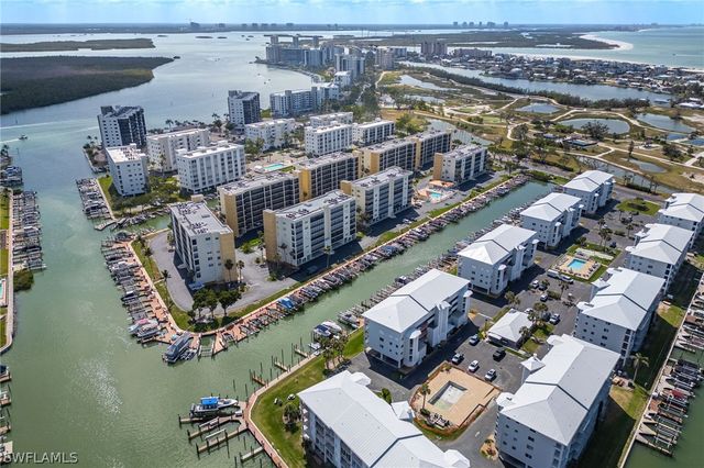 4481 Bay Beach LN 224, Fort Myers Beach, FL 33931