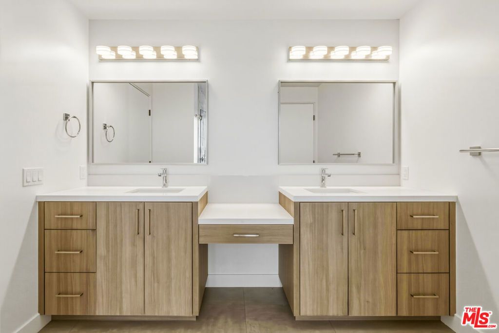Image 29 of property listing at 250 Ducor Avenue, Landers, CA 92284