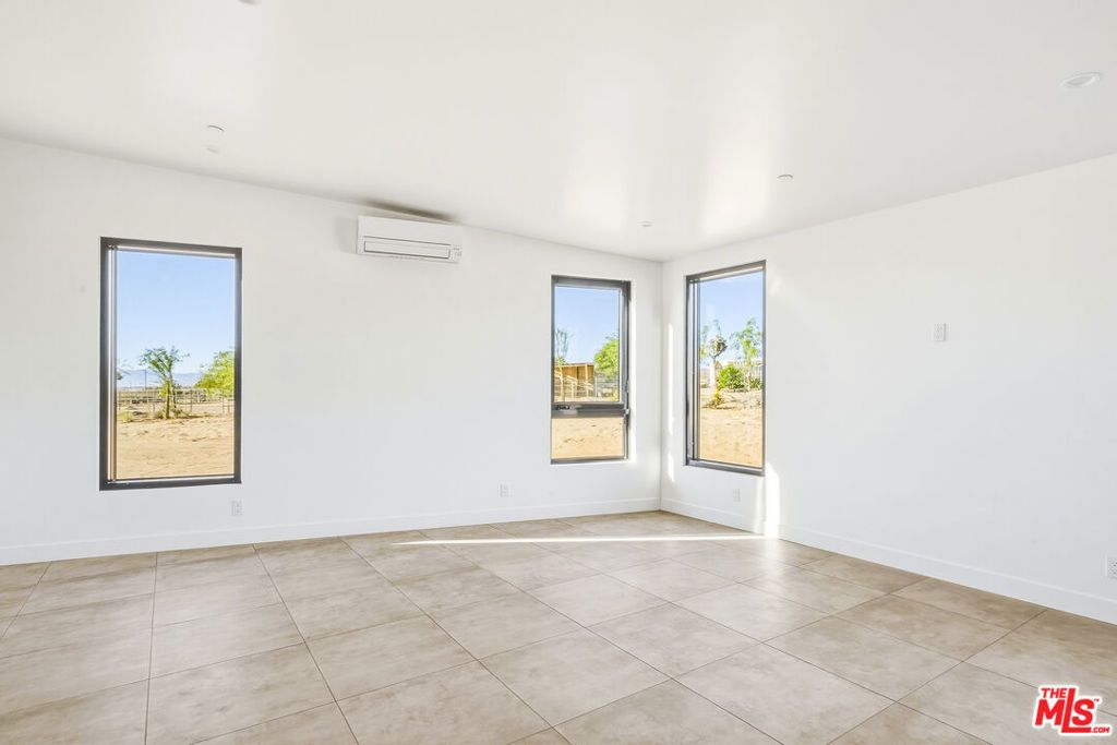 Image 46 of property listing at 250 Ducor Avenue, Landers, CA 92284